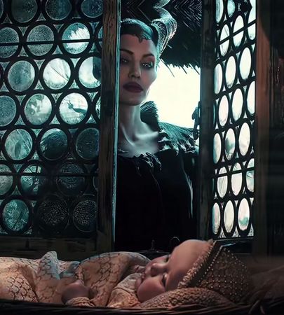 W movie 💯 #maleficent #maleficentedit #angelinajolie #angelinajolieed...