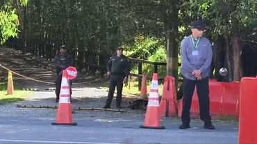 Images of police officers outside Colombian ex-president Uribe's house | AFP