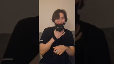 Вернулись сразу 2 кота🐱😅 #bts #kpop #бтс #suga