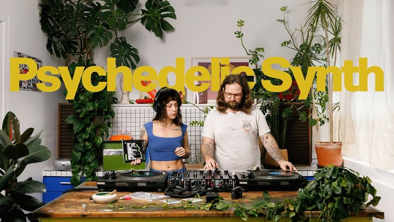 Synthetic Psychedelia & Obscure Electronic Finds [Vinyl Studio Session] with DJ Aleeens & Travesty