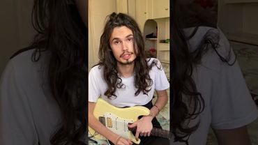 Можно ли заставить звучать электрогитару как акустическую #гитара #illusionofchange