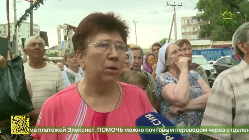 В Астрахани над храмом Георгия Победоносца, покровителя воинов подняли купол, на нём засиял крест