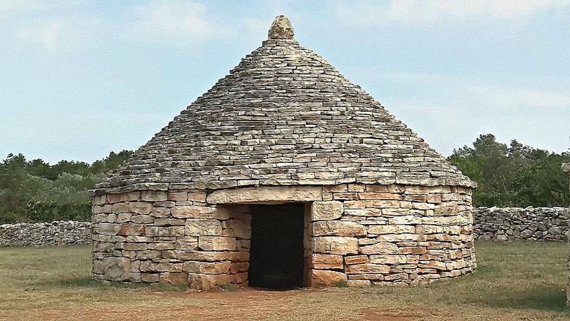 Стены сухой кладки – уникальное наследие Хорватии