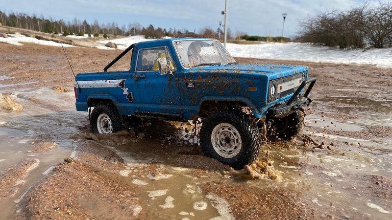 RC Truck 4x4 Mud & Water Offroad - Element RC - Enduro Trailwalker