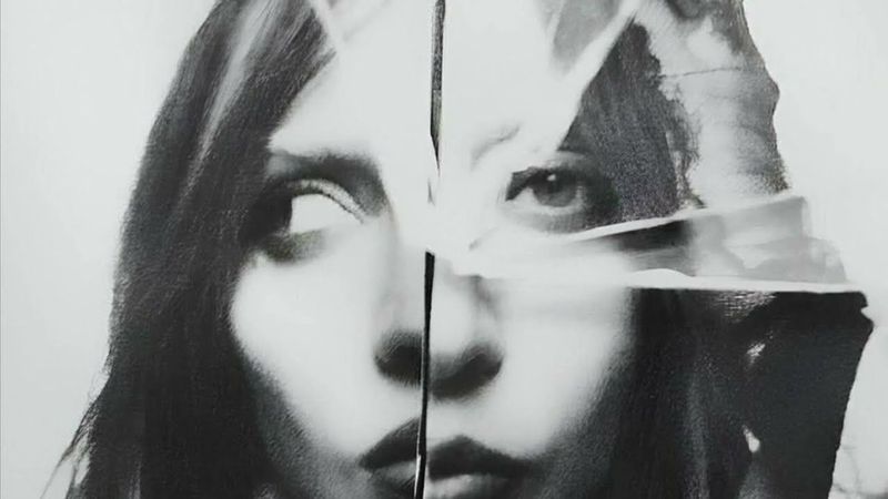 Lady Gaga - Abracadabra (Acoustic Live)