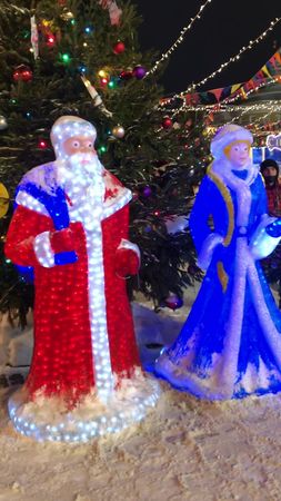 НОВОГОДНЯЯ ЯРМАРКА НА КРАСНОЙ ПЛОЩАДИ 🎅🎄💃🏻 #сновымгодом2022 #новыйгод...