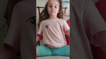 #stretching video from #Amelia