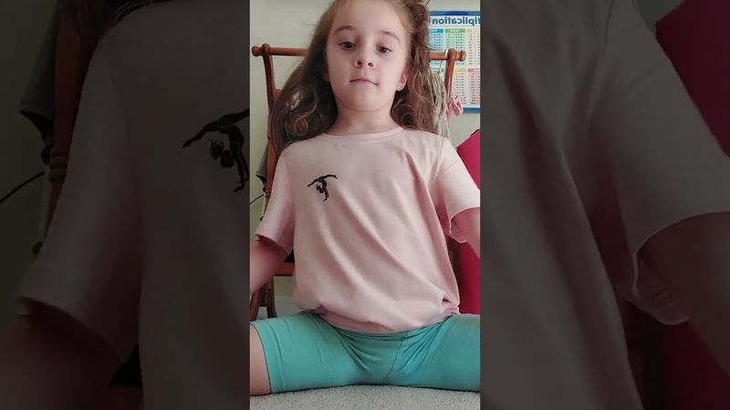 #stretching video from #Amelia