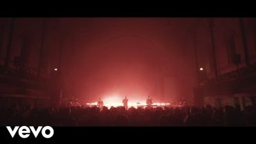 London Grammar - Hell to the Liars (Live at The Round Chapel)