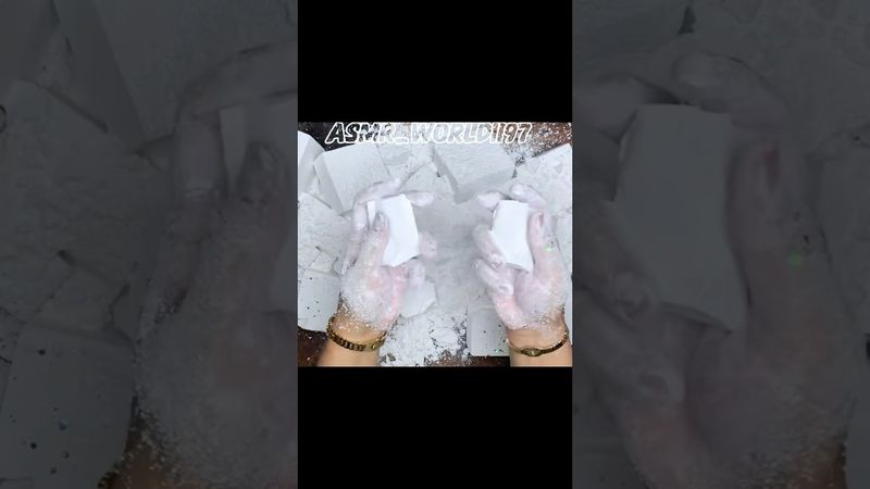 Plain Blocks #relax #oddlysatisfying #satisfying #cornstarch #bakingsoda #gymchalkasmr #gymchalk