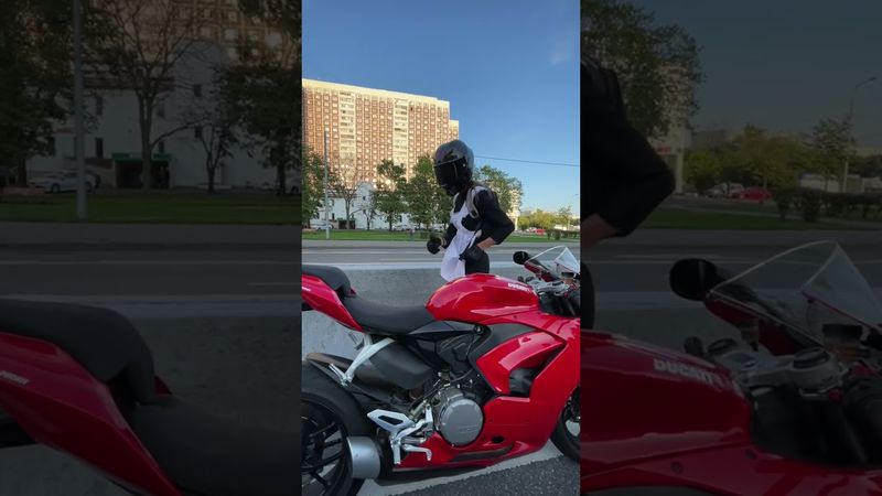 не комплексуй! танцуй💃 #мотоТаня moto dance #motoTanya moto girl bike girl ride