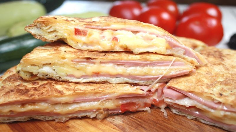 Breakfast for the lazy - I put everything in a pan and on the stove