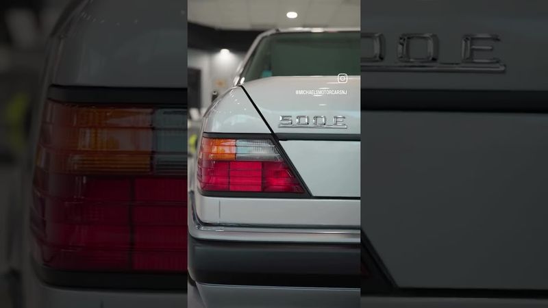 Made in Germany 🇩🇪 Mercedes-Benz 124 classic #automobile  #shorts #cars #mercedesbenzmuseum