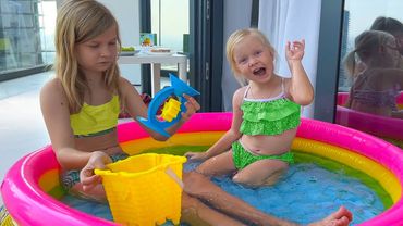 СОФИЯ И НИКА И НОВЫЙ БАССЕЙН НА БАЛОНЕ. СОФУНЬЯ ШАЛУНЬЯ