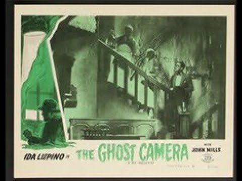 Henry Kendall & Ida Lupino in "The Ghost Camera" (1933) -  a British Mystery Thriller
