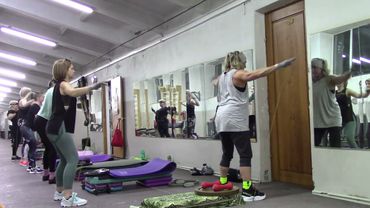 опять тренировочкв спинка и грудь. много_отжимательно.