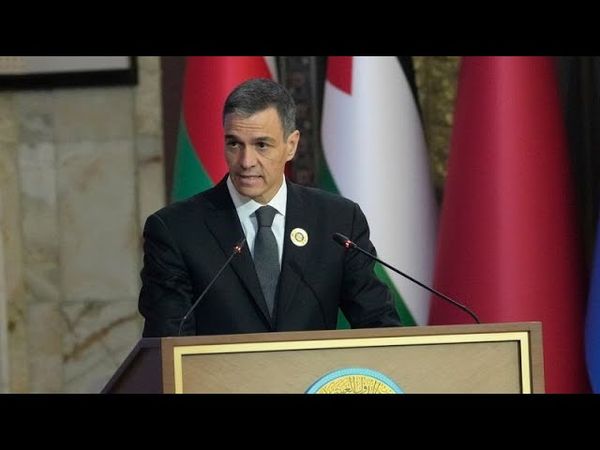 Chaos erupts as Sánchez, Feijóo trade corruption allegations in parliamentary session