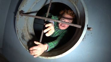 VLOG ● ПОДЗЕМНАЯ БЕДА | ЗАСТРЯЛ В ТРУБЕ