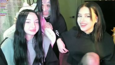 САША RAZRVAL И ДИАНА АСТЕР РАСПАКОВЫВАЮТ КОСМЕТИКУ