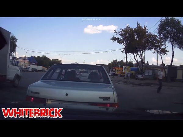 Осторожно ДЕДЫ за рулём!!! / grandfathers drivers
