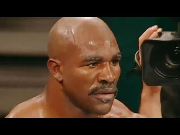 Mike Tyson vs Evander Hollyfield