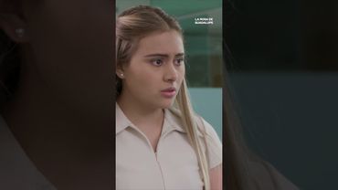 Kenia pierde su trabajo por rifar una cita con ella #LaRosaDeGuadalupe #Uninovelas