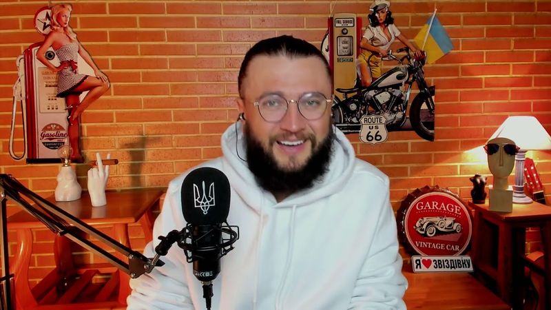 Нашли миллион долларов в диване И ВЕРНУЛИ!