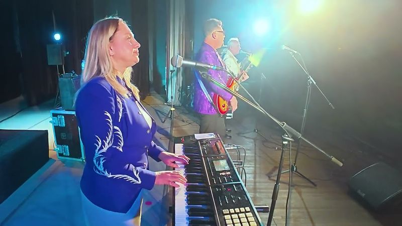 ВИА "Синяя Птица" - Я Иду Тебе Навстречу (Юрий Антонов - Виктор Дюнин, 1982)  Можайск 07.12.2025 г.