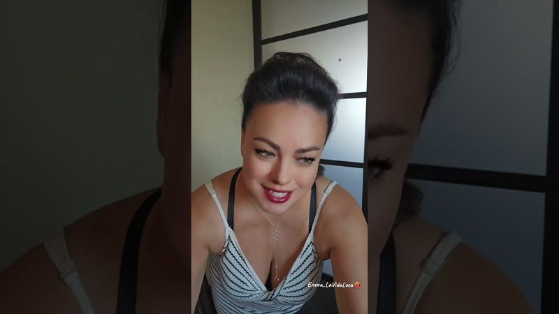 "ДОБРОСОВЕСТНАЯ" ЛЕДИ 💃😅  А ОН ТАКИ ВЫКРУТИЛСЯ! 🤨🤣        @Elena_lavidaloca💃