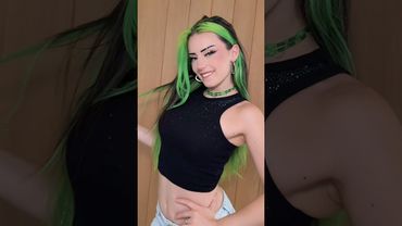 Simple but still cute 🥹💚 #transition #diy #glitter #upcycling