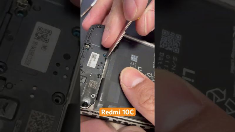 Redmi 10C разборка. Как извлечь старый аккумулятор BN5G