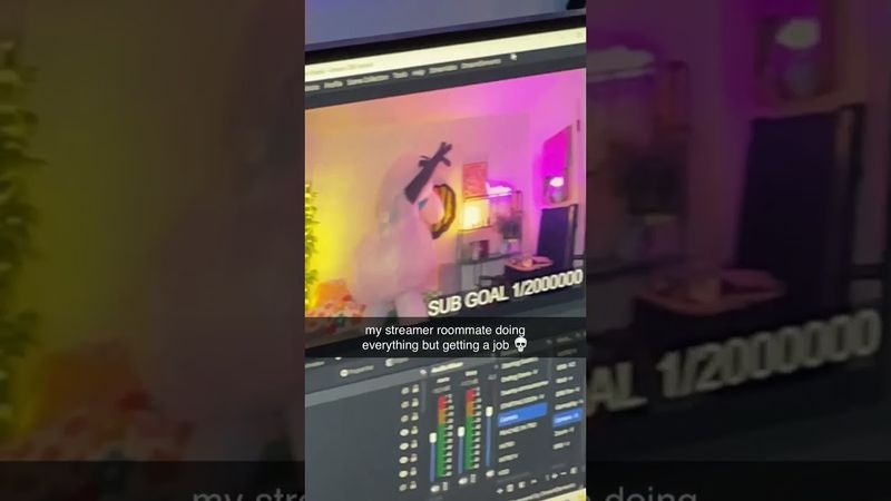 WHY IS SHE THROWING IT 💀#twitchclips #clips #funny #gamergirl #reaction #streamer #comedy