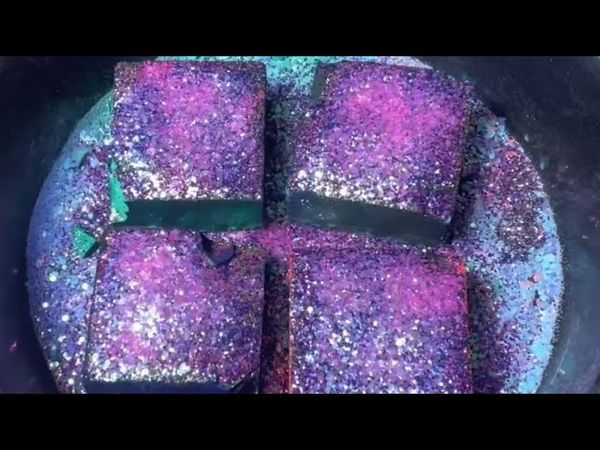 Bright Glitter Chalk Bombs