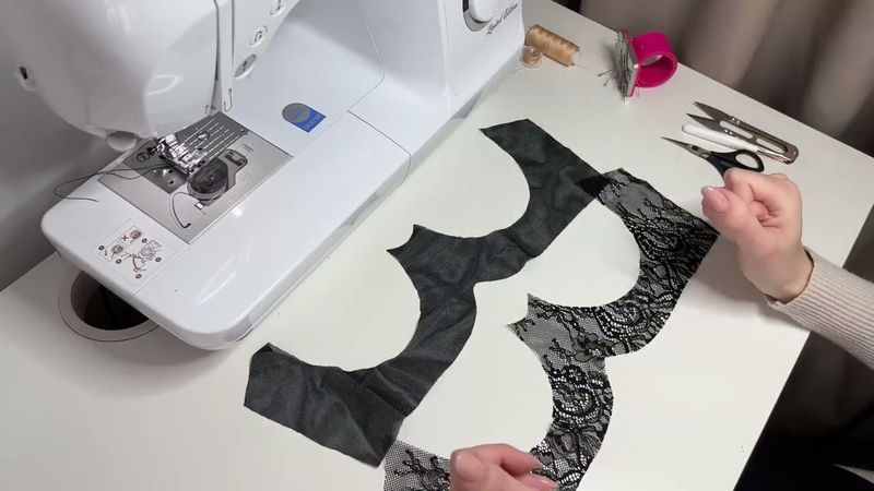 Модуль 5. Видео урок. Пошив каркасного холтер бра