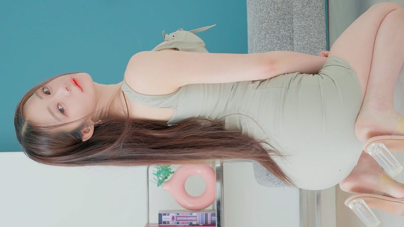 [4K 고화질 룩북] 뽀얀피부의 청순 여친룩 룩북 코디💚 몸매가 드러나는 룩북 모델 벨라 레전드 직캠 lingerie lookbook