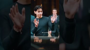 کراشششش❤️‍🔥🤕#shorts #bts #lisa_bts7#بی_تی_اس #تهیونگ #جونگ_کوک #کیپاپ #اکسپلور #تهکوک #نامجوني