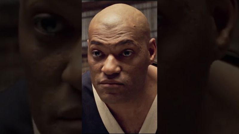 Как дубляж испортил один из ключевых моментов «Матрицы»?