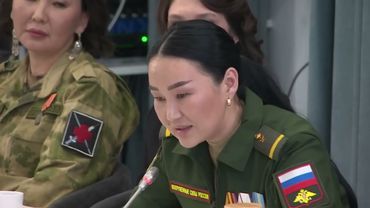 Sang istri pergi untuk mengantar suaminya ke SVO. Kisah yang sangat menyentuh.