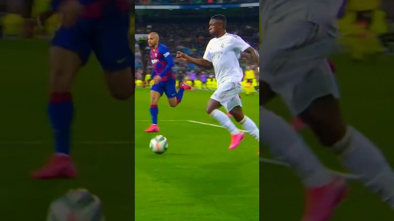 VINI'S first #ELCLÁSICO goal ⚪📽️