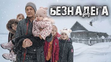 ТАРЕЛКА МАКАРОН НА ШЕСТЕРЫХ.