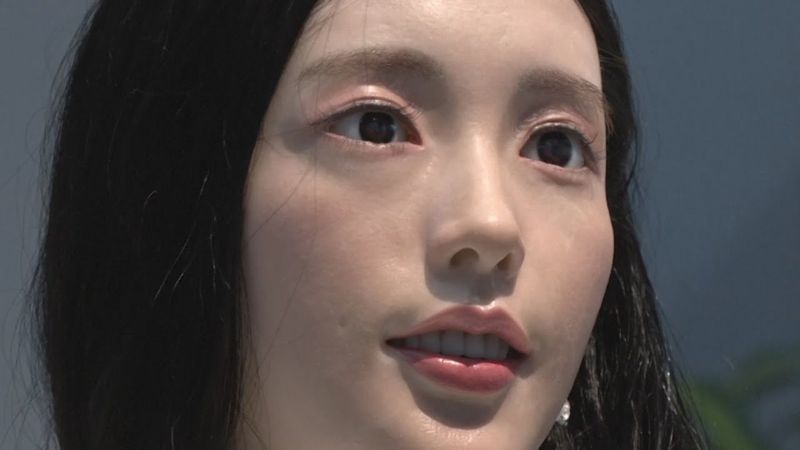 Магазин роботов-гуманоидов открылся в Пекине