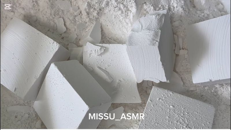 Soft and crunchy gym chalk/Satisfying ASMR/Sleep Aid Oddly