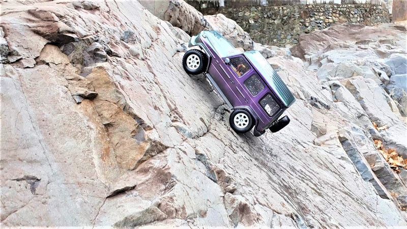 [4K]RC Car Tamiya CC02 MERCEDES-BENZ G500 Rock Crawling Test