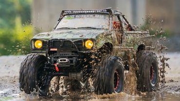 Rc Crawler Traxxas Trx4 Toyota Hilux hobbywing axe 2800kv Mud Off Road 🔥🔥🔥 4x4 Rc Car