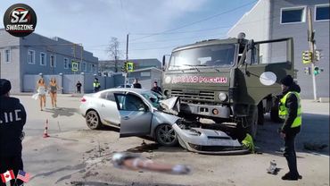 90 Crazy Car Crash Moments – Dangerous Driving Caught on Dashcam