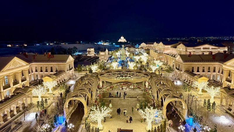 Севастопольцы ЛИКУЮТ! Новогодний НОВЫЙ ХЕРСОНЕС-Украсили, как в СКАЗКЕ! Выпал СНЕГ! Крым 2026