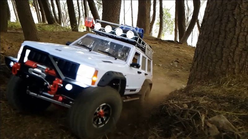 TFL T10 Full Metal Jeep Cherokee Cho-ryang Mountain