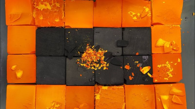 Black & Yellow Soft, Dusty and Flaky Dyed Chalk (Poll Result!)