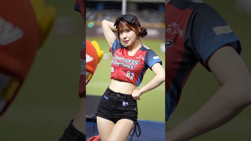 多慧怎麼有辦法連走下舞台都這麼好看😍@lee_dahye #李多慧 #이다혜 #cheerleader #fancam #shorts