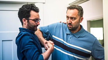 Когда говоришь “Люблю тебя” отцу Бумеру